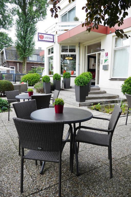 Alp De Veenen Hotel Amstelveen Bagian luar foto