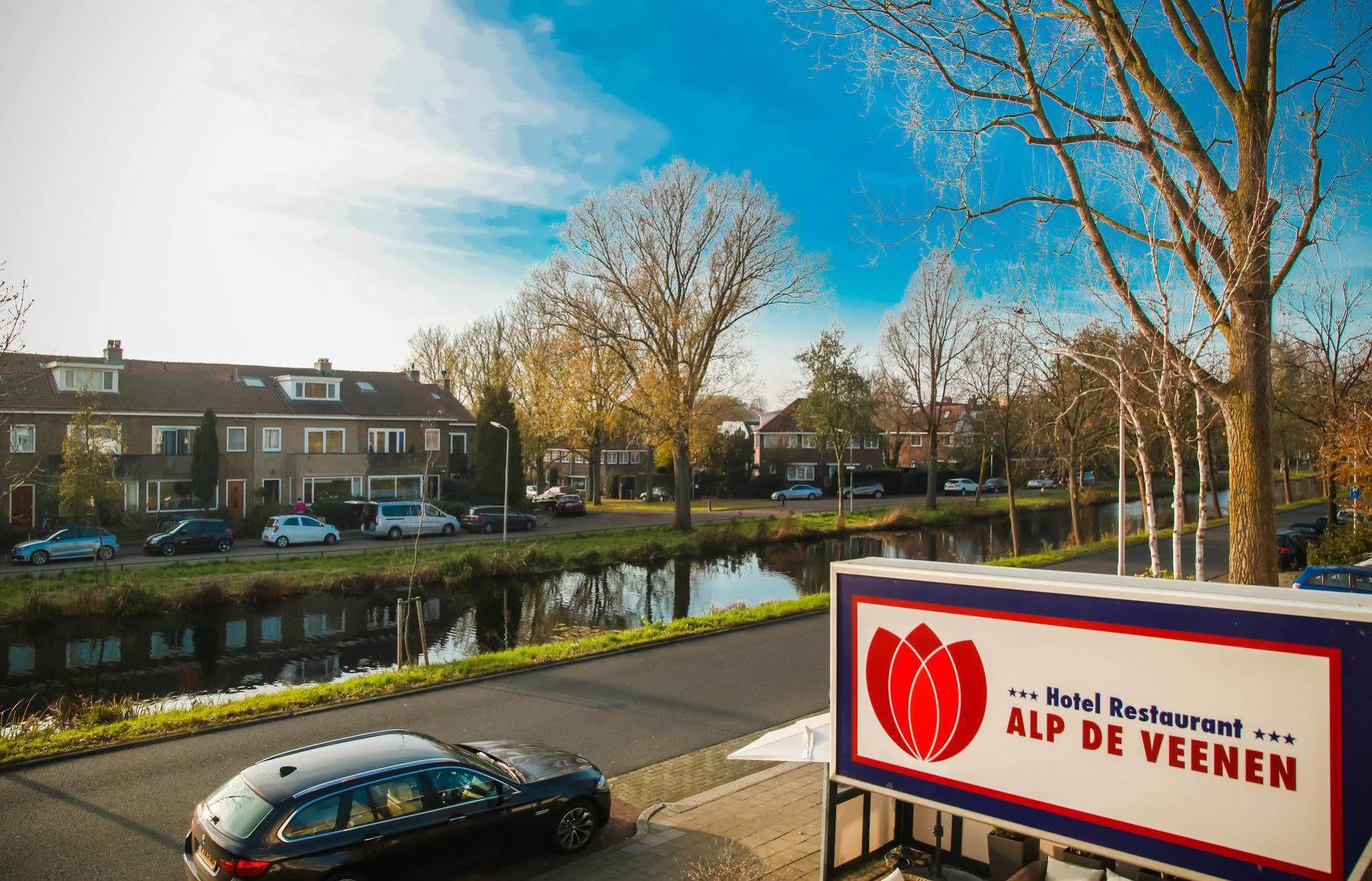 Alp De Veenen Hotel Amstelveen Bagian luar foto